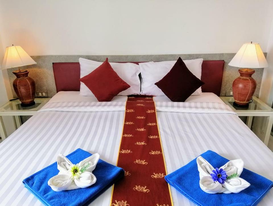 Kamala 555 Hotel Екстериор снимка