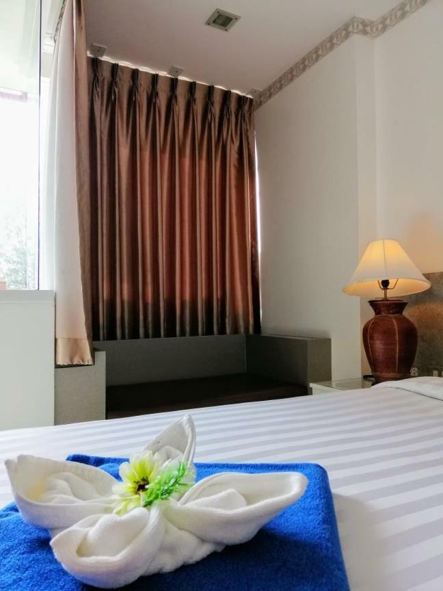 Kamala 555 Hotel Екстериор снимка