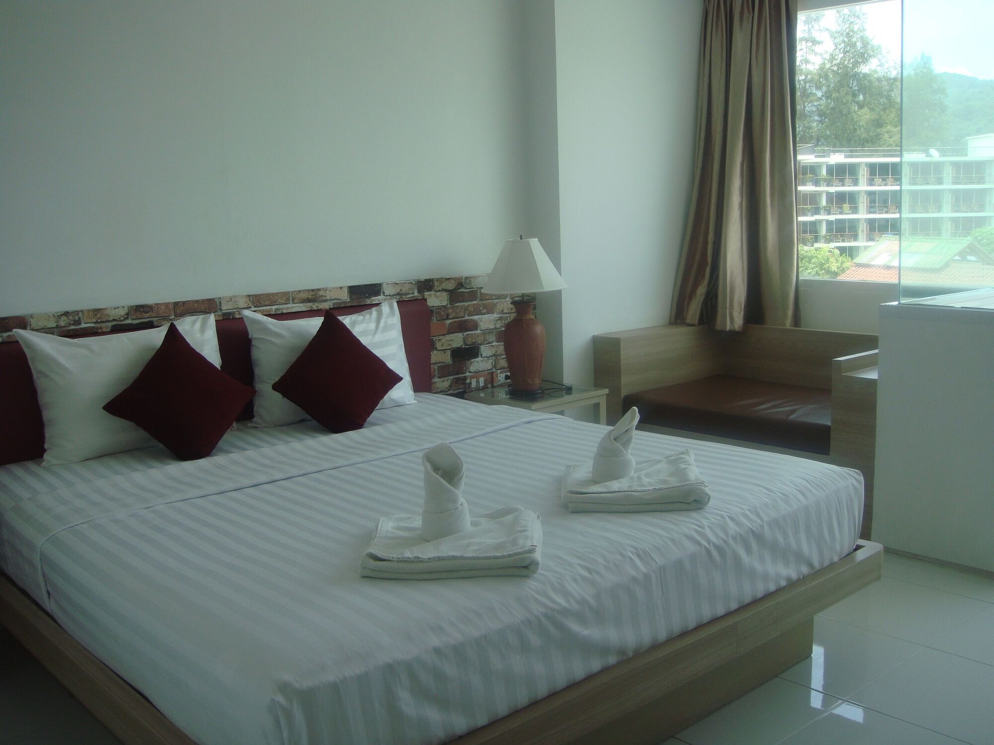 Kamala 555 Hotel Екстериор снимка